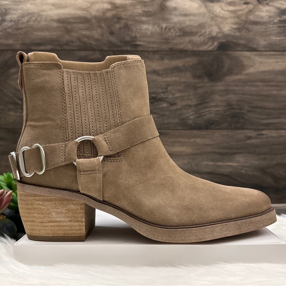 NIB Sam Edelman Bellamie Western Harness Cowgirl Ankle Boots Deep Taupe - Picture 8 of 14